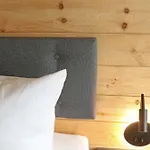 Bergbutzen Mit Balkon *