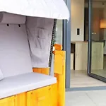 Bergbutzen Mit Balkon *
