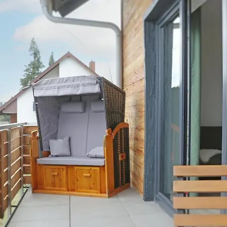 Bergbutzen Mit Balkon