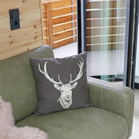 Bergbutzen Mit Balkon