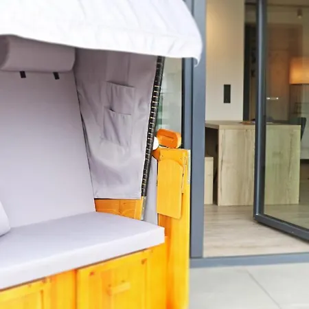 Bergbutzen Mit Balkon *