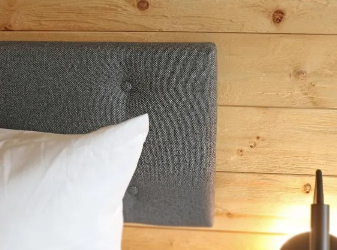 Bergbutzen Mit Balkon *